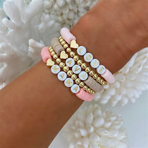 customized bracelets for girls.